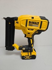 DeWalt DCN680 18V Brushless Nailer