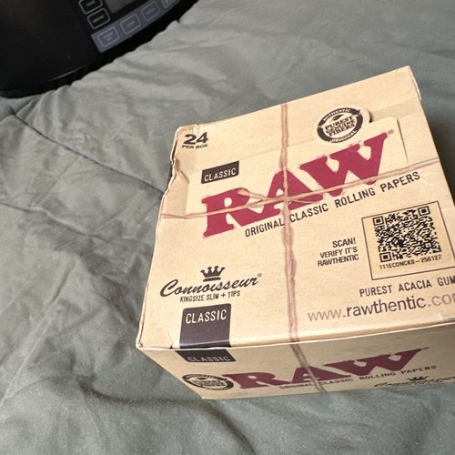 Raw connoisseur classic - connoisseur, king
