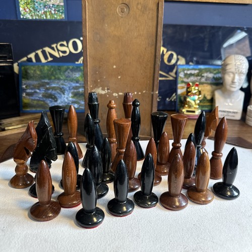 Figures wooden atomic - figures,