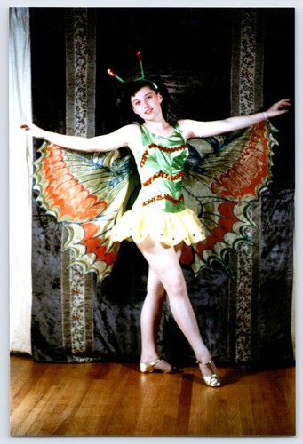 Vintage photo 1950s dancer - photo,