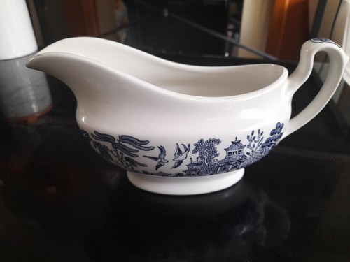 Churchill willow gravy boat - willow,