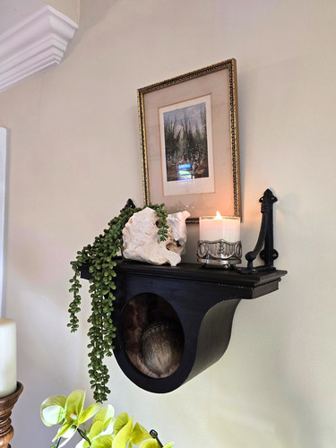 Gothic solid wood - wood, mounted