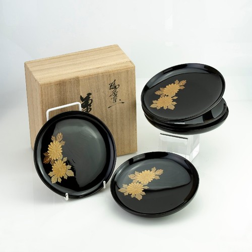 Japanese lacquer dessert - lacquer,
