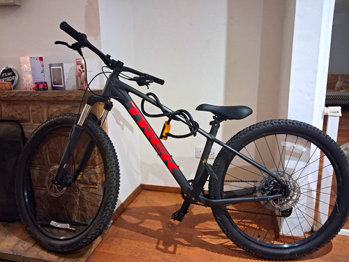 Trek mountain bike 29in - bike,