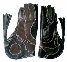 Falconry Glove Triple Skinned