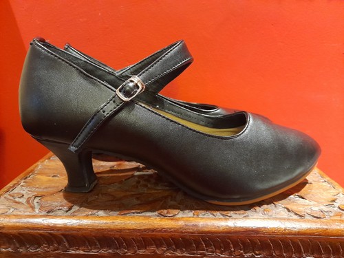 Nice black faux - faux, mary
