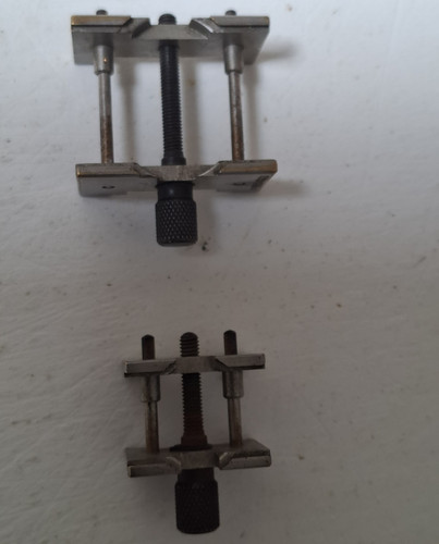 Slick movement holder - no.,