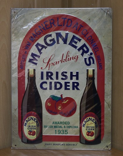 Magner irish cider tin - irish, metal