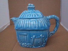 WADE / WADEHEATH COTTAGE SHAPE TEAPOT - UNUSUAL IN BLUE 1934-1937 (PM/B73)