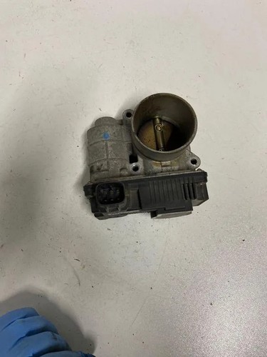 Nissan primera p12 throttle - p12,