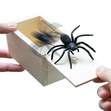 Funny Spider Scare Wooden Slide Box Hidden Toy Halloween Trick Holiday Toys HOT