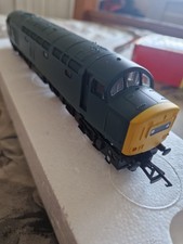 Hornby Railroad  Class 40 Diesel BR Blue OO Gauge DCC Fitted
