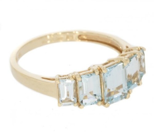9ct yellow gold - , emerald