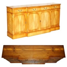 VINTAGE BURR YEW WOOD BREAKFRONT SIDEBOARD WITH FOUR DRAWERS & ORIGINAL KEY