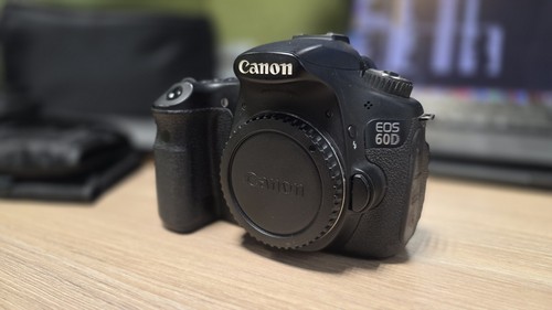 Canon eos 60d dslr tamron - eos,