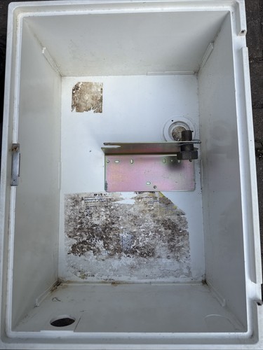 Recessed gas meter box 595x410 - meter,