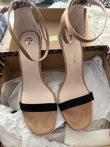 River island women 7 - river, uk