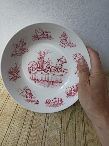 Rare alice wonderland - rare, in