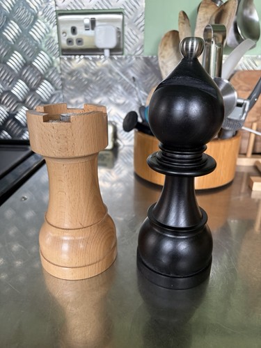 Millstone wooden salt pepper - wooden,