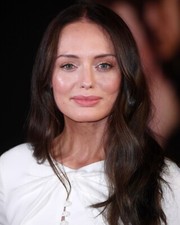 SEXY LAURA HADDOCK 8x10 PHOTO
