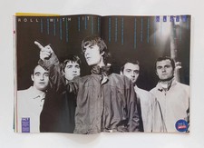 Oasis Poster inside Smash Hits, Blur cover Aug 1995