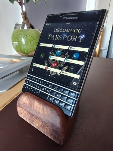 Blackberry q30 passport 32gb - blackberry,