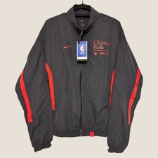 Nike Chicago Bulls Men’s Small NBA Windbreaker Jacket Basketball Full Zip Black