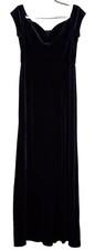 Windsor Velvet Maxi Dress 14