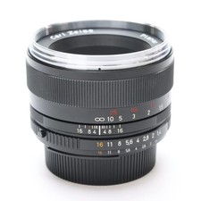 Carl Zeiss Planar T* 50mm
