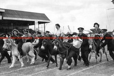 F007178 NFS Girls UK 1943 WW2