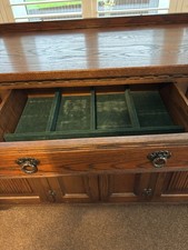 Vintage old charm oak long sideboard with 2 cupboards and 3 drawers NSE180525J