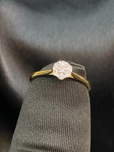 Stunning carats round - carats,