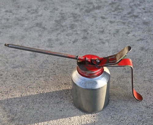 Vintage oiler hand - vintage, pump,