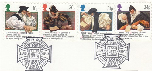 Welsh bible used - welsh,