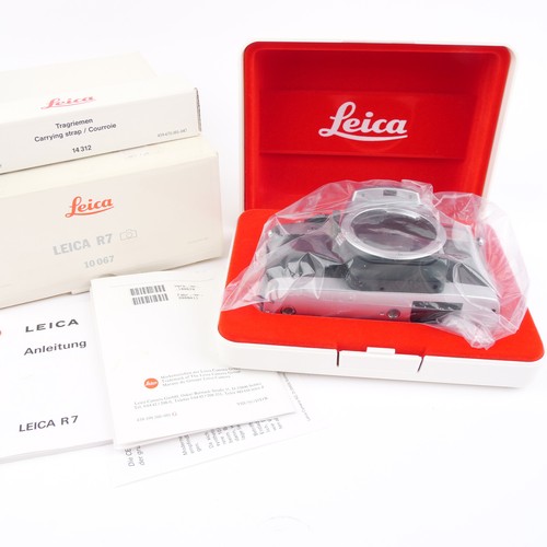 Leica 10067 chrome - leica, near