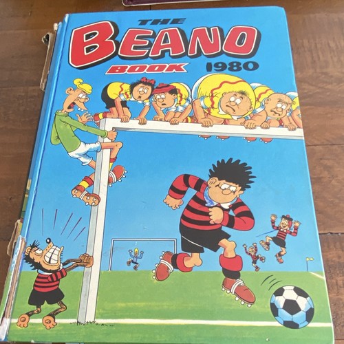 The beano book - book, hardcover