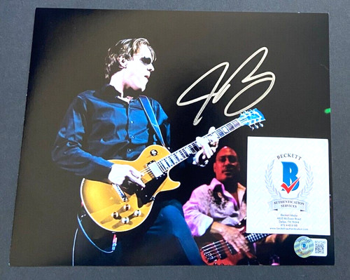Joe bonamassa signed 8x10 - signed,