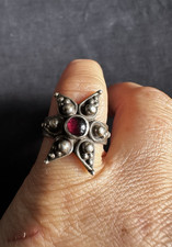 925  Sterling Silver Garnet Star   Ring -UK Size K