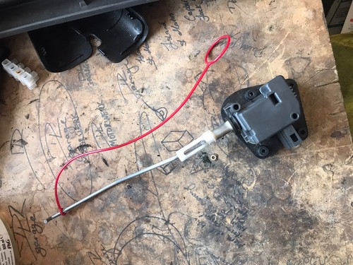 Audi avant boot - a4, lock