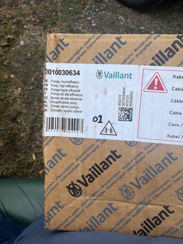 Vaillant pump 0010030634 - vaillant,