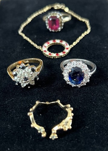 Small costume jewellery lot - small,