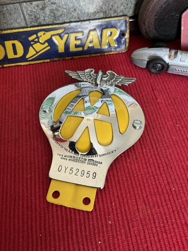 Vintage car badge aa - vintage,