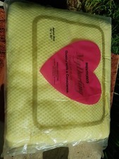 Vintage single blanket, new old stock, yellow, 70"x90"