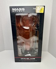 Mass Effect Omni-blade Cosplay