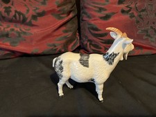 Beswick 6223 ~ Nigerian Pot Belly Pygmy Goat