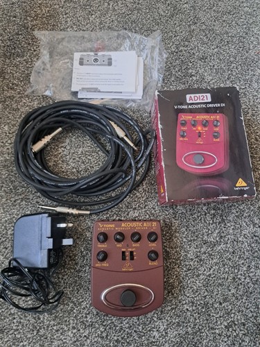 Behringer adi tone - adi-21, v-tone