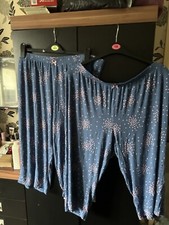 2 Pairs Of 3/4 Pyjama Pants Size 20/22 Smoker In The Home 