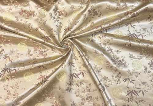 Gold floral madalion - 1, m