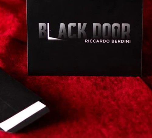 Black door magic - door, by