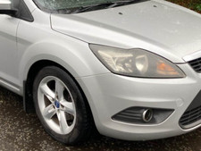 FORD FOCUS 2008-2011 O/S (RIGHT) FRONT WING PAINTED MOONDUST SILVER - NEW